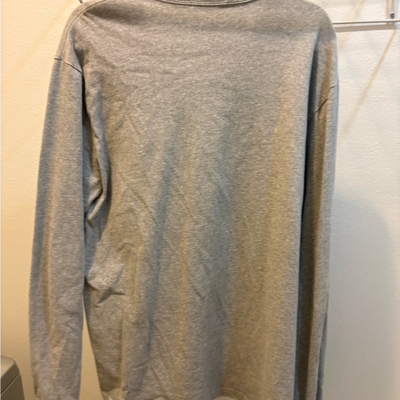 Brandy Melville Light Gray V-Neck Sweater - Picture 3 of 3